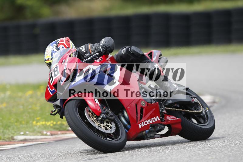 /37 28.07.2025 Dunlop Ride und Test Day ADR/Trackday Erfahren gelb Trackday schnell  rot/98